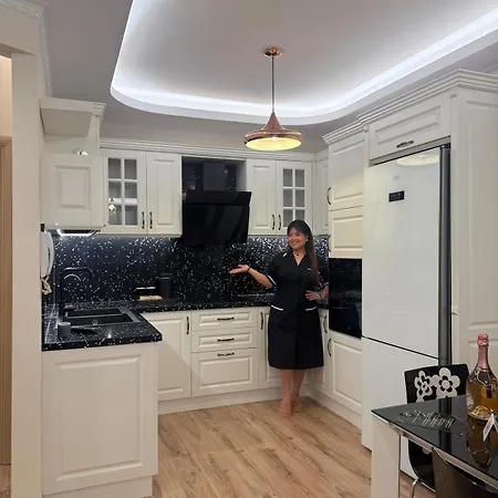 Modern 2-bedroom In Komuna E Parisit Apartman Tirana